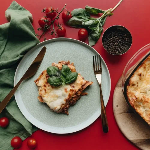 Prosty przepis na lasagne z mięsem mielonym – sprawdź teraz sprawdzony sposób na włoski specjał
