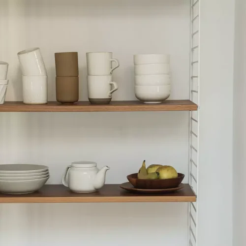 Jak wprowadzić minimalizm w domu? – Filozofia less is more w twoim wnętrzu