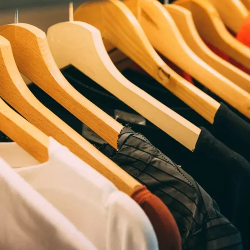 Sztuka codziennej elegancji – Inspiracje dotyczące ubrań i stylizacji na co dzień